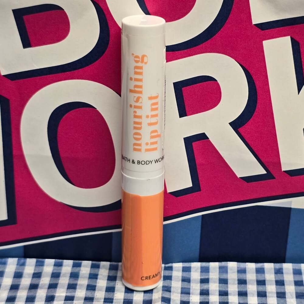 BBW Creamy Coral Nourishing Lip Butter Formulated w. Coconut Oil & Beeswax